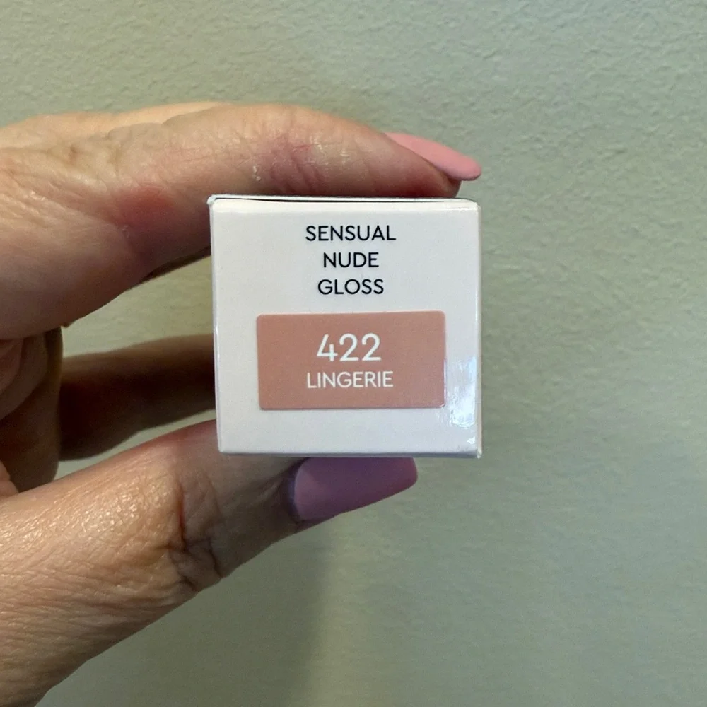 HERA Sensual Nude Gloss #422 Lingerie Korean Lip Gloss Sheer Glossy Finish